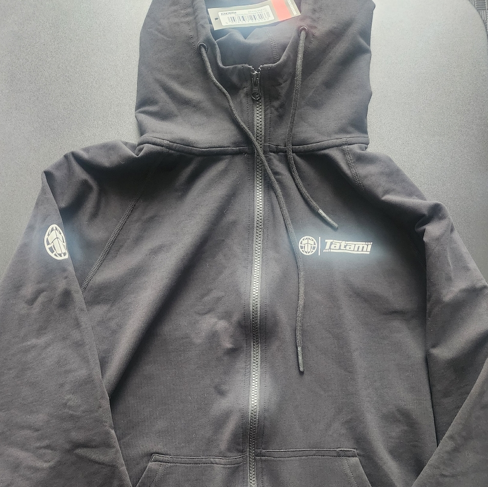 Men's Tatami Fightwear Training Zip Hoodie (XL, VERY slim fitting) NWT & Bag